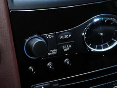 2013款 2.5L 自动 四驱尊雅版 5座