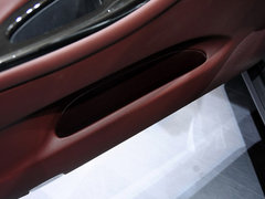 2013款 2.5L 自动 四驱尊雅版 5座
