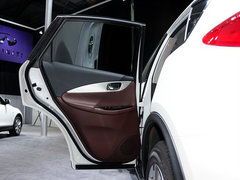 2013款 2.5L 自动 四驱尊雅版 5座