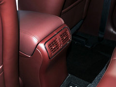 2013款 2.5L 自动 四驱尊雅版 5座