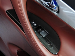 2013款 2.5L 自动 四驱尊雅版 5座