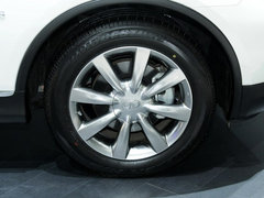 2013款 2.5L 自动 四驱尊雅版 5座