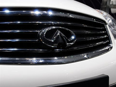 2013款 2.5L 自动 四驱尊雅版 5座