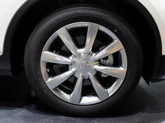 2013款 2.5L 自动 四驱尊雅版 5座