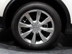 2013款 2.5L 自动 四驱尊雅版 5座