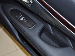 2013款 2.5L 自动 舒适版