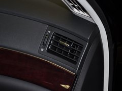 2013款 2.5L 自动 舒适版