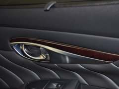 2013款 2.5L 自动 舒适版