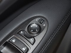 2013款 2.5L 自动 舒适版