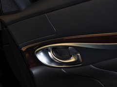 2013款 2.5L 自动 雅致版
