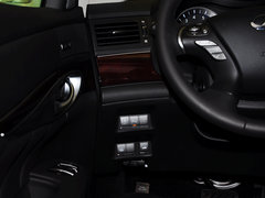 2013款 2.5L 自动 雅致版