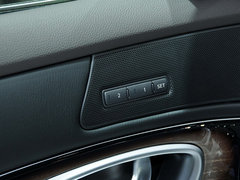 2013款 3.5L 自动 奢华版 HYBRID