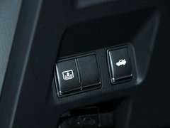 2013款 3.5L 自动 奢华版 HYBRID
