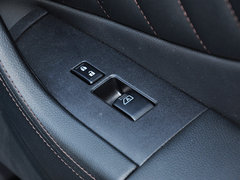 2013款 3.5L 自动 超越版