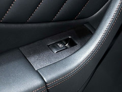 2013款 3.7L 标准版