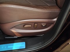 2013款 3.7L 标准版