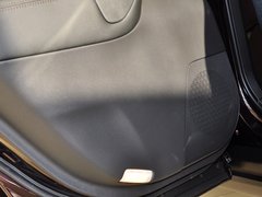 2013款 3.7L 标准版