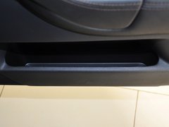 2013款 3.7L 标准版
