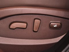 2013款 3.7L 标准版