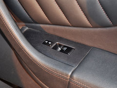 2013款 3.7L 超越版