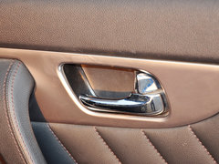 2013款 3.7L 超越版