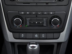 2014款 1.8TSI DSG 极地版 5座