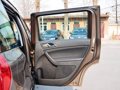 2014款 1.8TSI DSG 极地版 5座