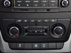 2014款 1.8TSI DSG 极地版 5座