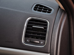2014款 1.8TSI DSG 极地版 5座