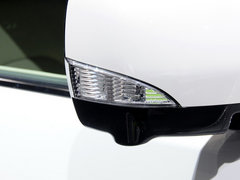2013款 5.6L 自动 4WD 7座