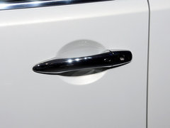 2013款 5.6L 自动 4WD 7座