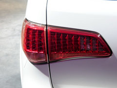2013款 5.6L 自动 4WD 7座