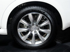 2013款 5.6L 自动 4WD 7座