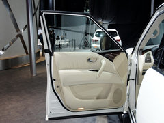 2013款 5.6L 自动 4WD 7座
