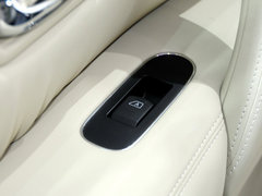 2013款 5.6L 自动 4WD 7座