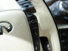 2013款 5.6L 自动 4WD 7座