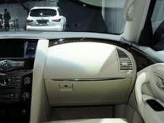 2013款 5.6L 自动 4WD 7座