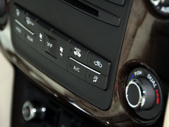 2013款 5.6L 自动 4WD 7座