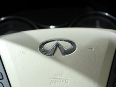 2013款 5.6L 自动 4WD 7座