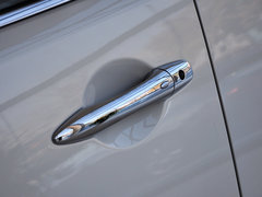 2013款 5.6L 自动 4WD 7座