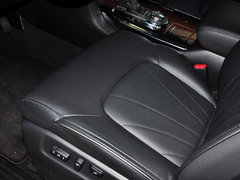 2013款 5.6L 自动 4WD 7座