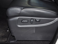 2013款 5.6L 自动 4WD 7座