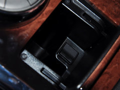 2013款 5.6L 自动 4WD 7座