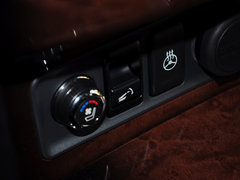 2013款 5.6L 自动 4WD 7座
