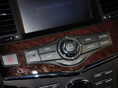 2013款 5.6L 自动 4WD 7座