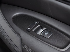 2013款 5.6L 自动 4WD 7座