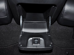 2013款 5.6L 自动 4WD 7座