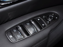 2013款 5.6L 自动 4WD 7座
