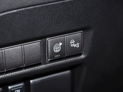 2013款 5.6L 自动 4WD 7座
