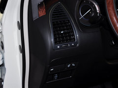 2013款 5.6L 自动 4WD 7座
